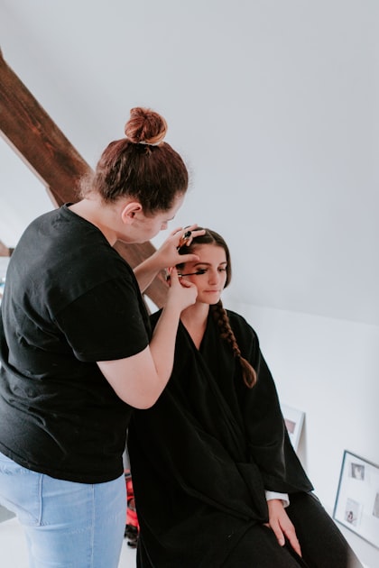 Choosing the Right Makeup Artist